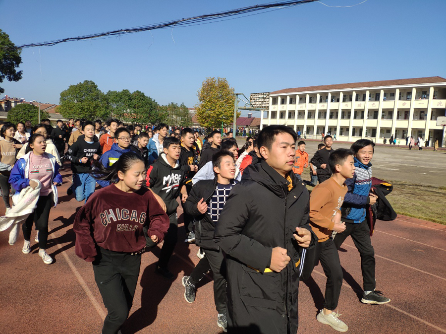 宅俊中学多举措做好冬季传染病防控工作