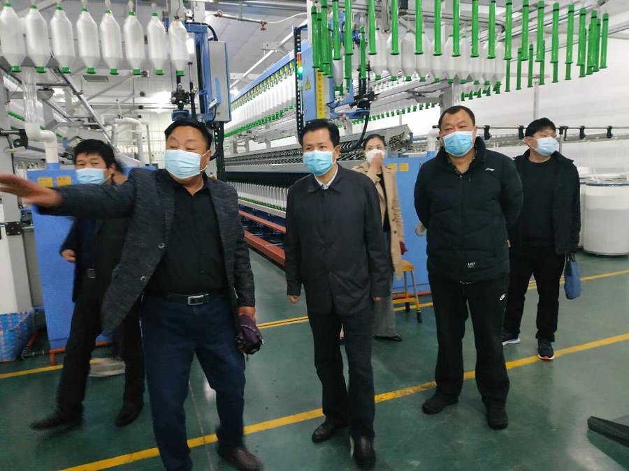 市教育局局长丁永辉带队到华容区湖北枫树线业有限公司
