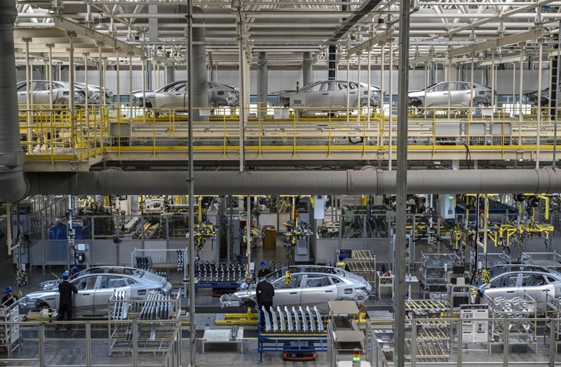 <a href="./xwzx/tpxw/202603/t20260310_753451.html">中国经济信心说丨读懂“十五五”主要指标的深意</a>